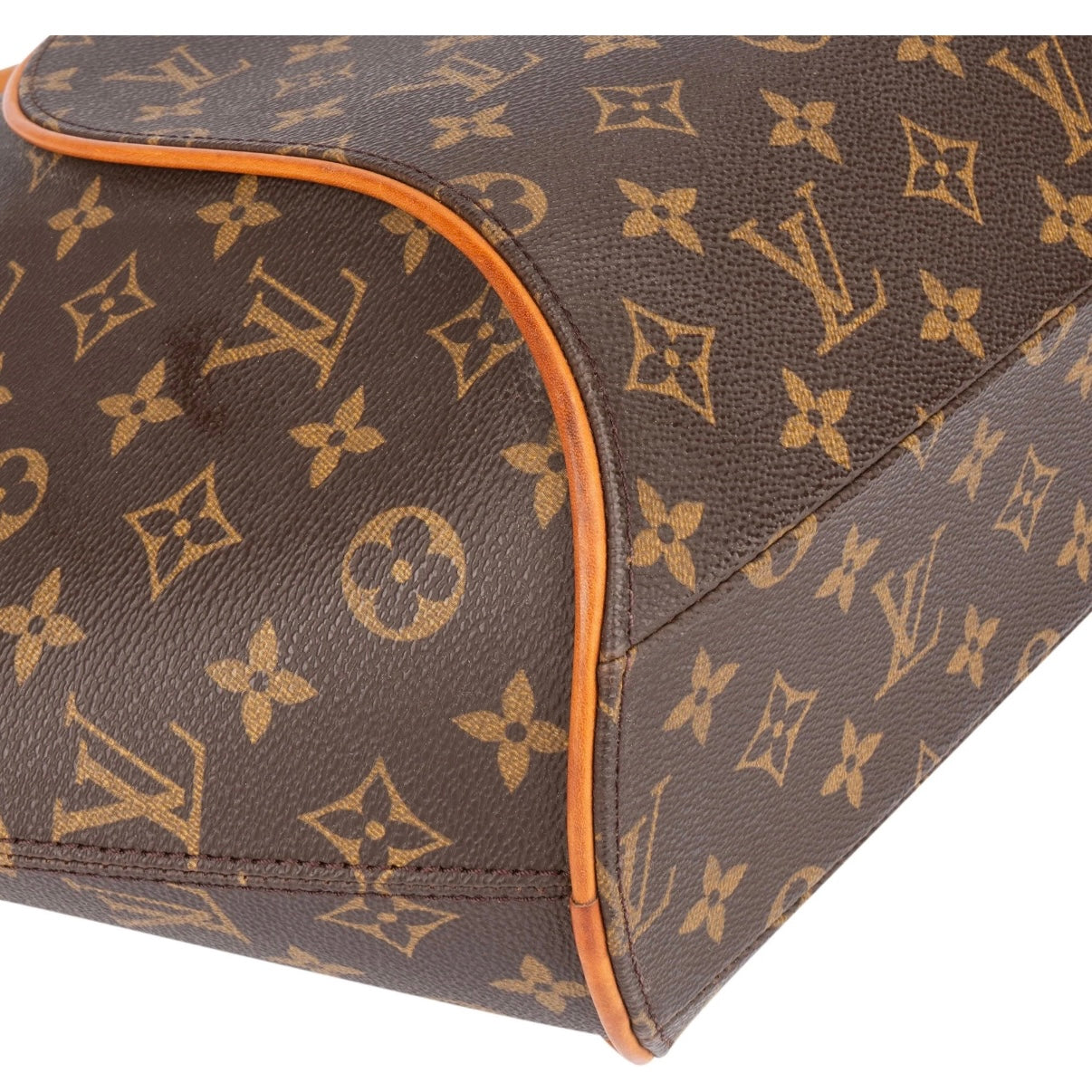 Louis Vuitton – Ellipse MM